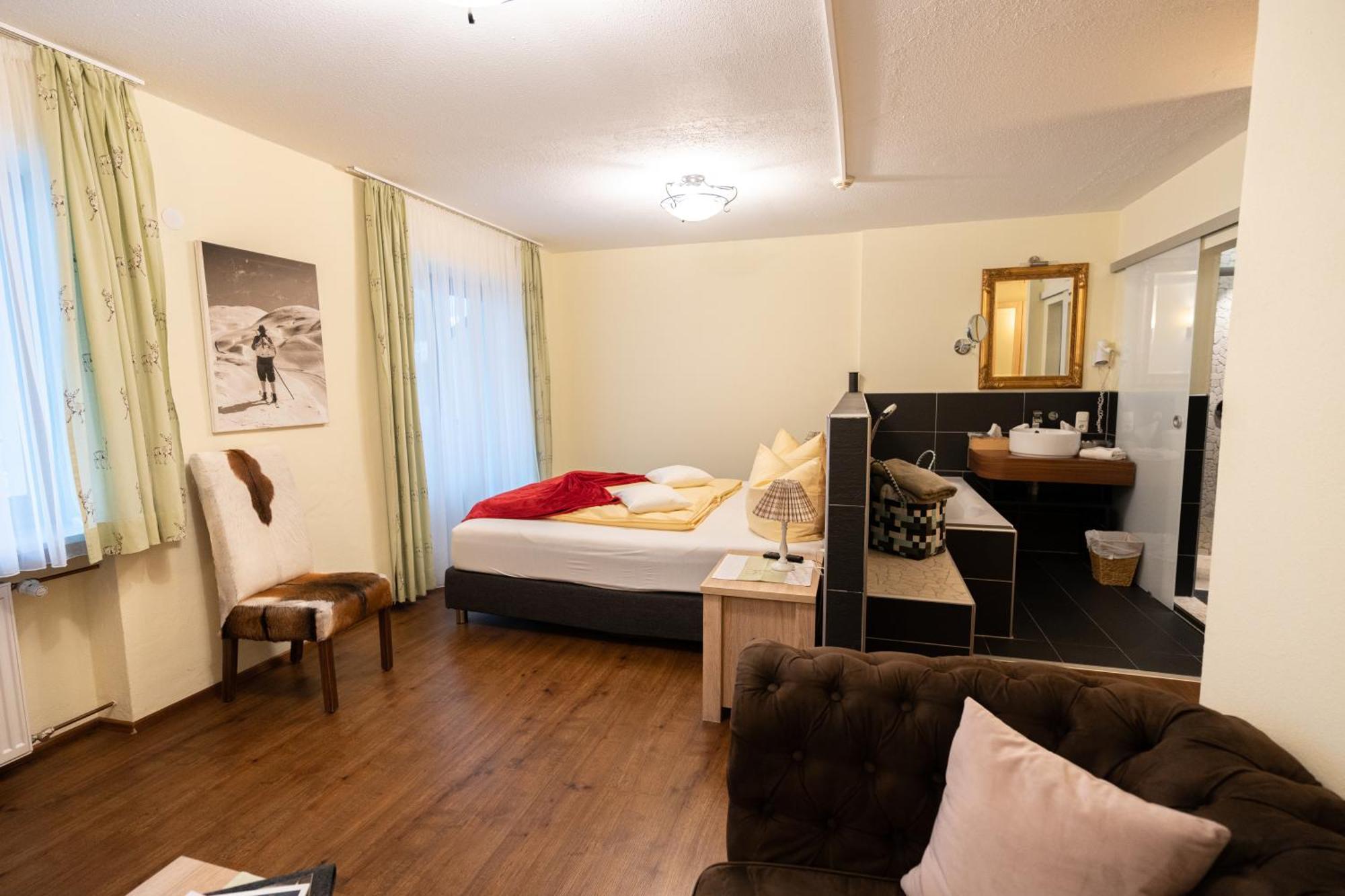 Haller'S Posthotel Riezlern Eksteriør billede